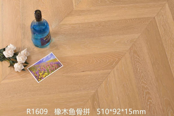 0095653bd80c85cb1db83b0aae71192e.jpg
